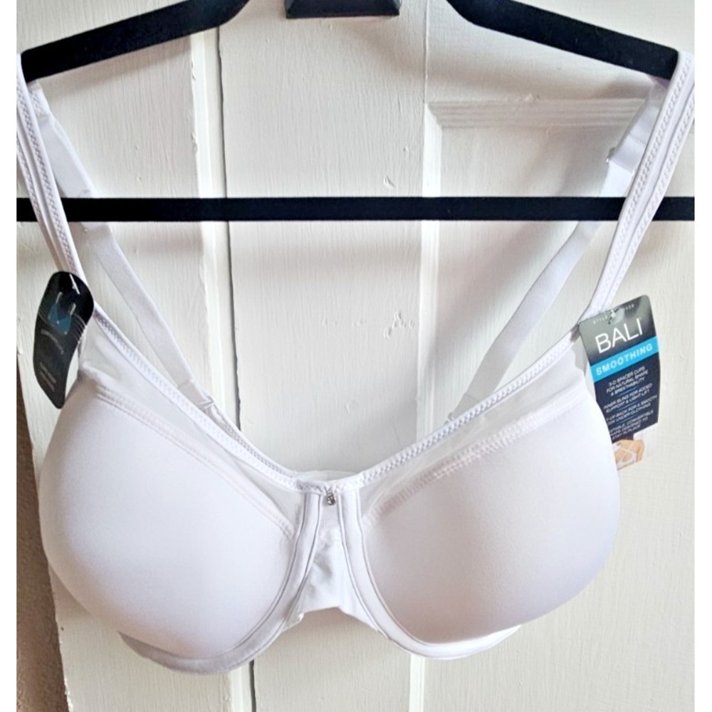 NWT BALI smoothing breathable 3-D sPACER CUPS 34D‎ white